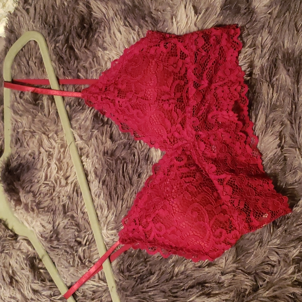 Unbranded bralette
